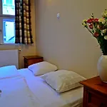 Auberge de jeunesse The One *