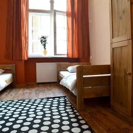 Hostel The One