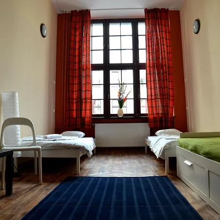 The One فروتسواف